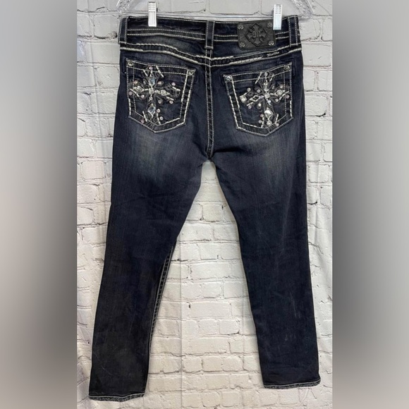Miss Me jeans- sizes 25-28, & 30 - Picture 6 of 14